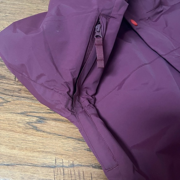 Women’s ski jacket - Picture 4 of 10